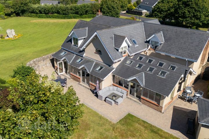 25 Brehon's Chair, Rathfarnham, Dublin 16, D16HP95