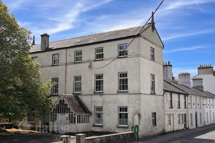 Spire`s House, Shantalla Road, Galway, Galway City Centre, H91NX80