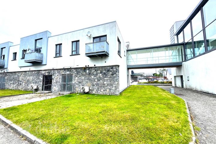 34 An Clarin, Athenry, Galway, Galway
