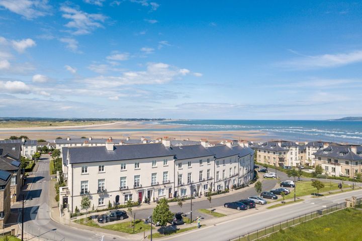 33 The Crescent, Robswall, Malahide, Dublin