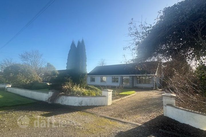 New Road, Summerhill, Co. Meath