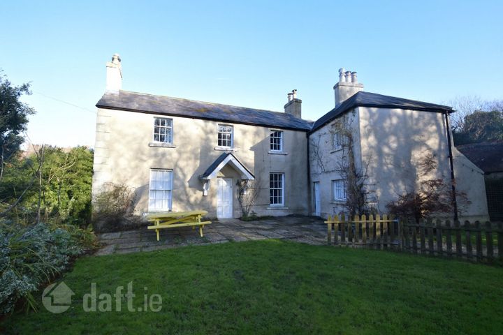 2 Dromartin Hill, Airfield Estate, Kilmacud Road Upper, Kilmacud, Co. Dublin