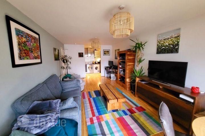 , Gallery Quay, Grand Canal Q.   Short term lease only.  , Grand Canal Dock, Dublin 2