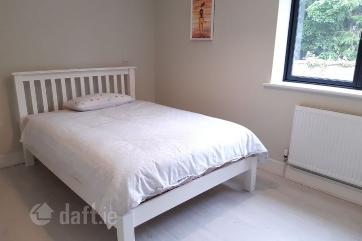 Diswellstown Manor, Castleknock, Dublin 15