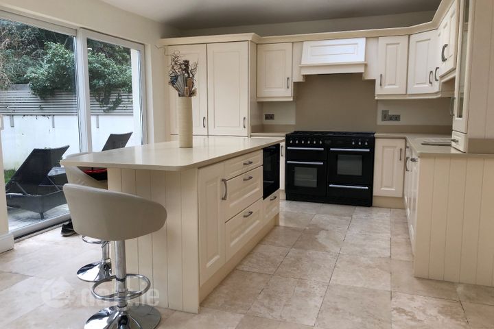 coolamber court, Knocklyon, Dublin 16