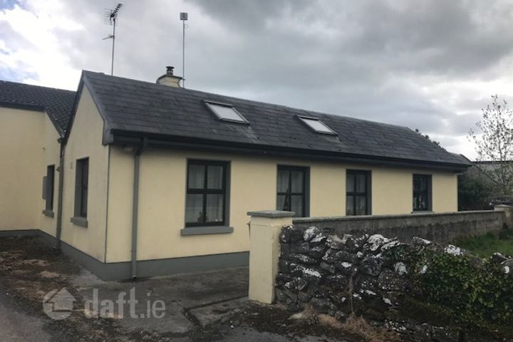Brodullagh North, Shrule, Co. Mayo, H91T8PC
