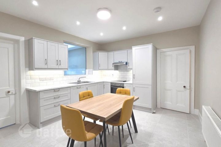 Abbey Street, Roscommon Town F42 AK28, Roscommon Town, Co. Roscommon