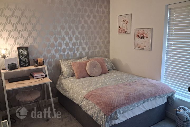 summerseat, Clonee, Co. Meath