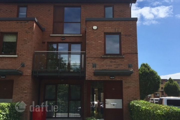 38 Castlegate Grove, Adamstown, Lucan, Dublin