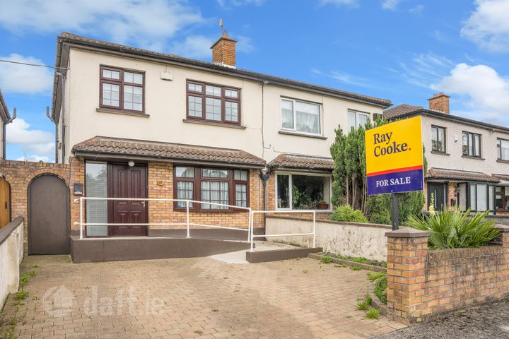 7 Oak Crescent, Royal Oak, Santry Dublin 9, Dublin 9, Dublin