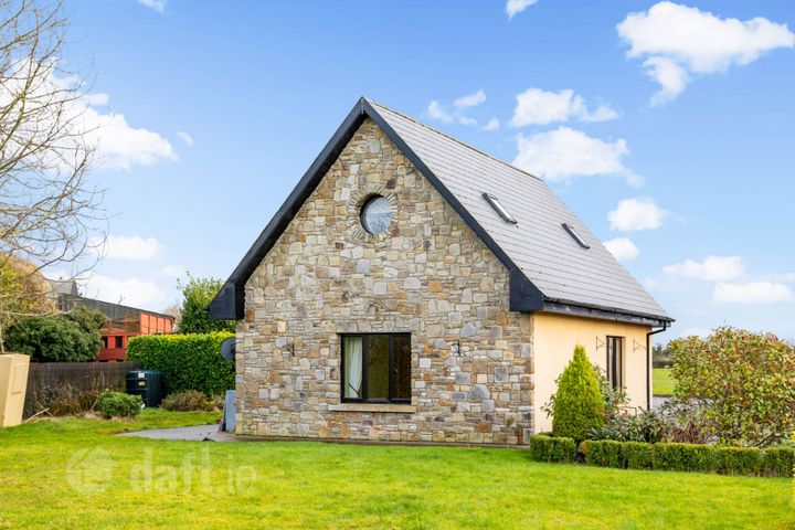 Sunnymeade Lodge, Rathmore, Clane, Co. Kildare
