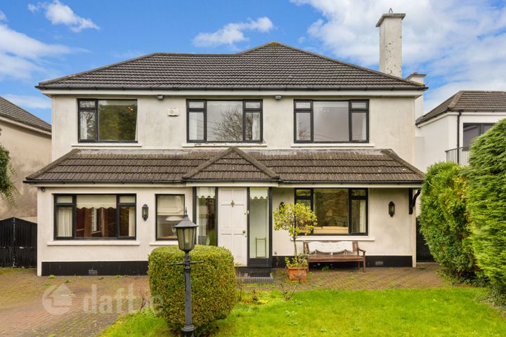 Orana, 28 Hainault Road, Foxrock, Dublin 18, D18H1X8