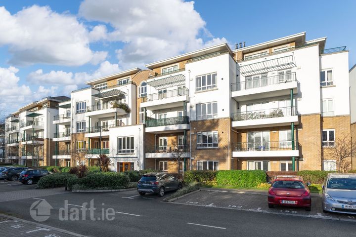 Penthouse Apartment 105, Block 4, Seamount, Booterstown, Co. Dublin