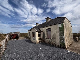 Kilfearagh, Kilkee, Co. Clare - Detached house