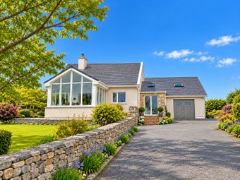 Kilroe East, Inverin, Spiddal, Co. Galway - Detached house