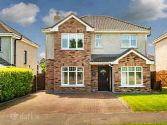 10 Monksfield Park, Bealnamulla, Athlone, Co. Roscommon - Detached house