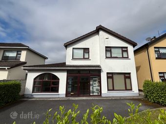 27 Castlelawn, Tulla Road, Ennis, Co. Clare - Detached house