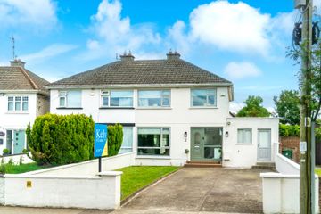 2 Aylmer Road, Newcastle, Newcastle, Dublin 22, D22KN24
