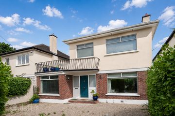 2 Lawnswood Park, Stillorgan, Co. Dublin, A94YN92