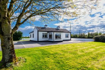 Lumcloon, Cloghan, Co. Offaly, R42KP94