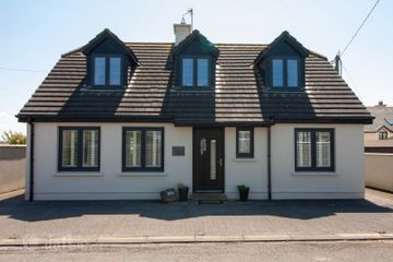 Teach An Choláiste, Sandhill Road, Ballybunnion, Ballybunion, Co. Kerry, V31DY24