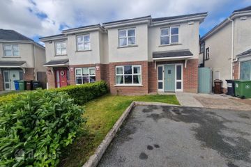 76 Tubberclaire Meadows, Old Road Athlumney, Navan, Co. Meath, C15D8PV