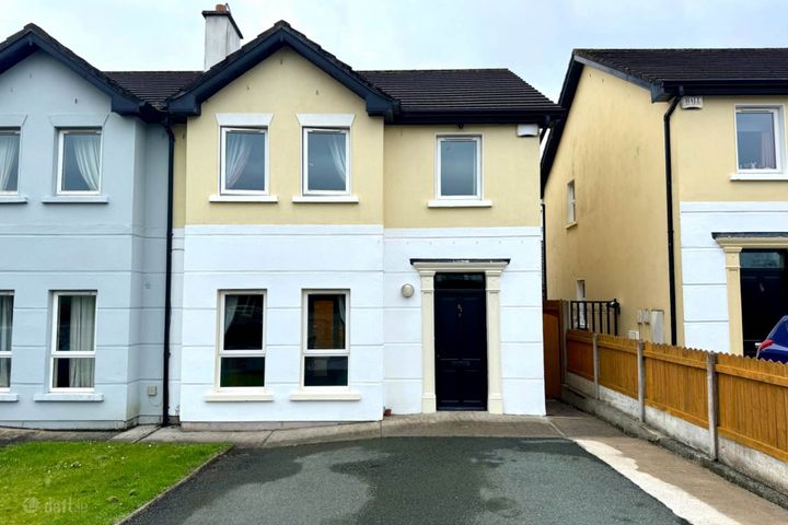 31 Glencarra Grove, Clonmel, Co. Tipperary, E91K2D3
