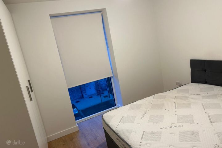 Shankill, Dublin 18, Shankill, Dublin 18