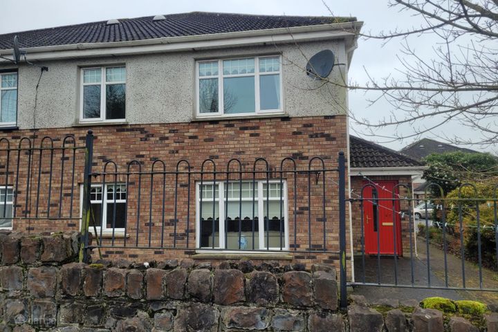 97 Monksfield, Bealnamulla, Athlone, Co. Roscommon