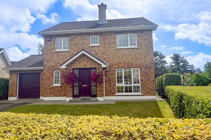 27 Elmwood, Thurles, Co. Tipperary, E41WY82