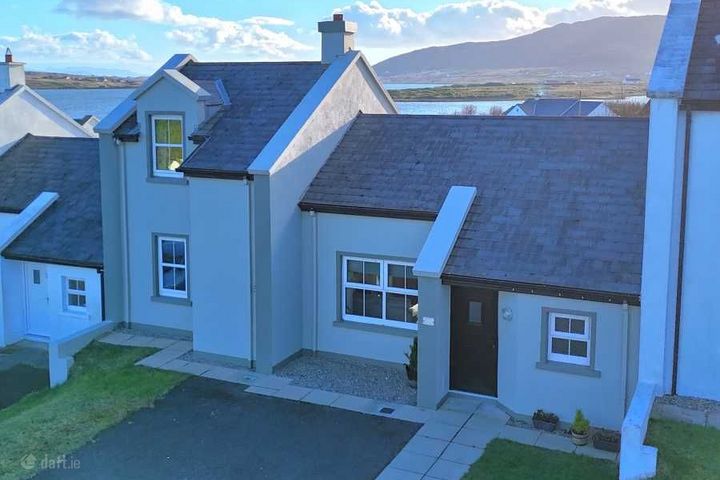 21 Barr Na Farraige, Achill Sound, Achill, Co. Mayo, F28VY33