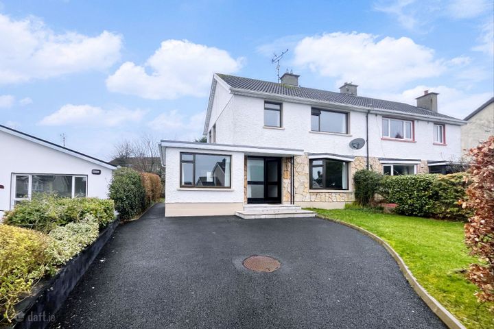 14 Beechwood Avenue, Letterkenny, Letterkenny, Co. Donegal, F92DPP4