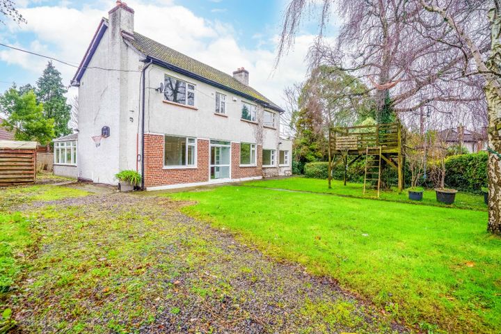 Green Rushes, 16 Avoca Road, Blackrock, Co. Dublin, A94X7E2