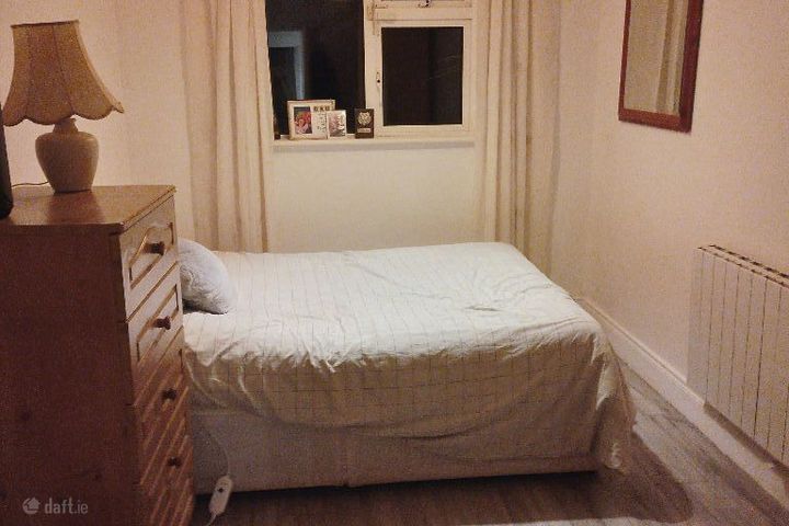 River Forest, Leixlip, Co. Kildare