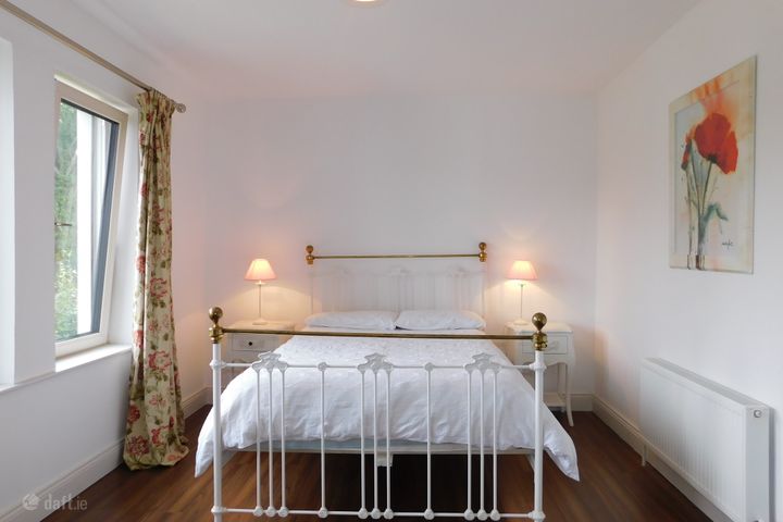 Curragh Hill, Shanbally, Co. Cork