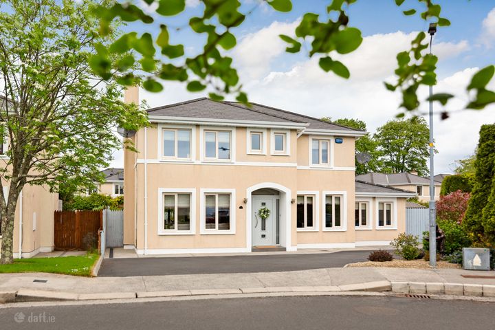 18 Warren Crescent, Kevinsfort, Strandhill Road, Sligo