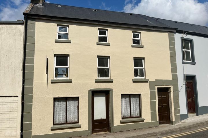 Convent Avenue, Drumshanbo, Drumshanbo, Co. Leitrim, N41Y961