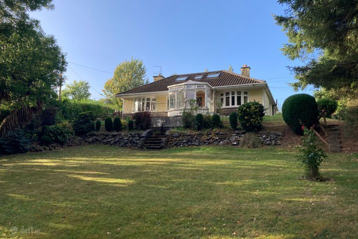 The Bungalow, Navigation Road, Mallow, Co. Cork, P51P9DT