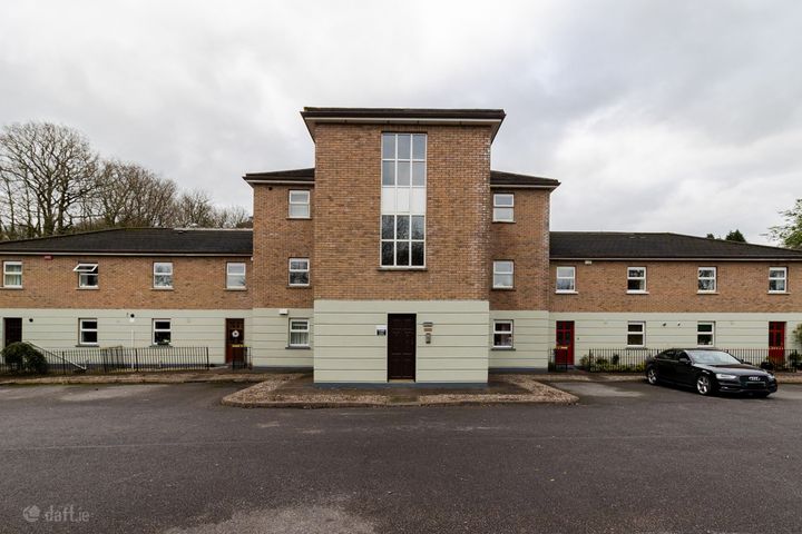 7 Woodville, Rochestown Rd, Rochestown, Cork