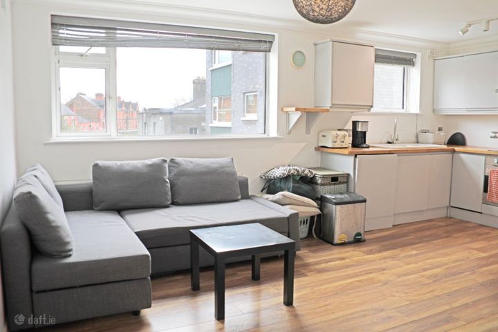 Apartment 8, Achill Court, Achill Road, Drumcondra, Dublin 9, D09X024