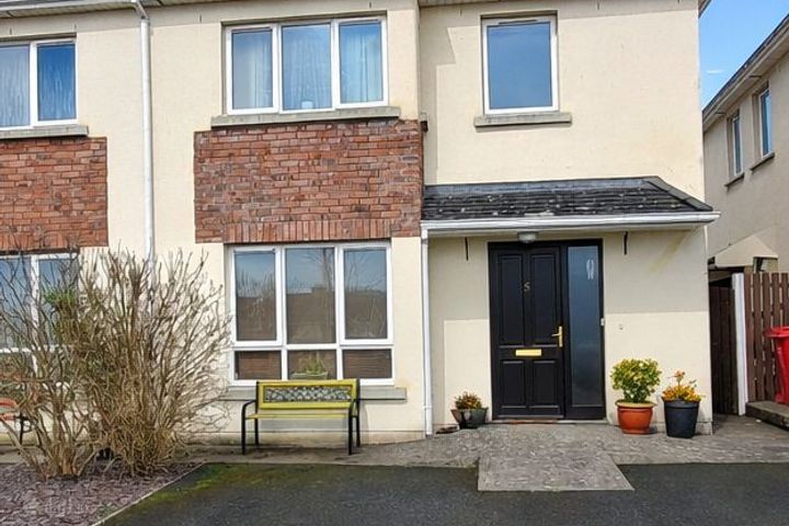 5 The Oaks, Farranlahassery, Cahir, Co. Tipperary, E21Y277