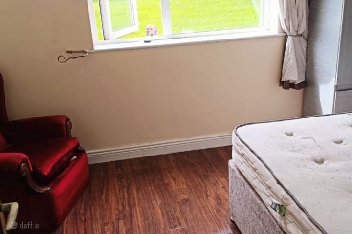 Pinewood Court , Kilcock, Co. Kildare