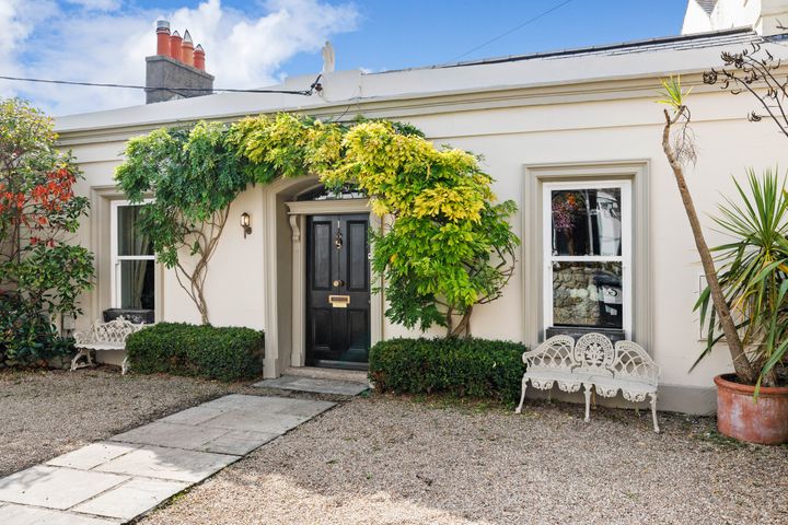 1 Eagle Terrace, Sorrento Rd, Dalkey, Dublin