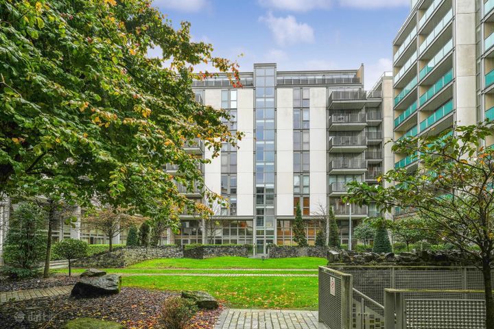 Apartment 21, Riverstown House, IFSC, Dublin 1, D01N293
