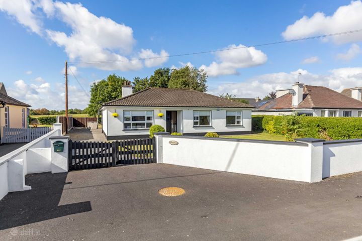 Dewsbury, Kilmessan, Meath, Meath