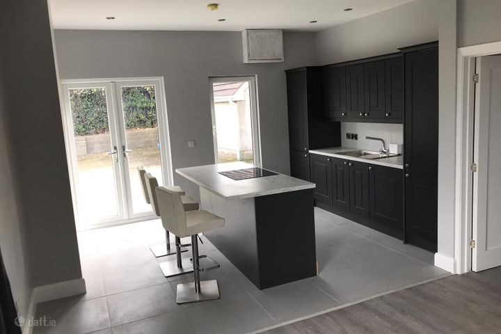 22 Robinhood Road, Dublin 22, Ballymount, Dublin 12