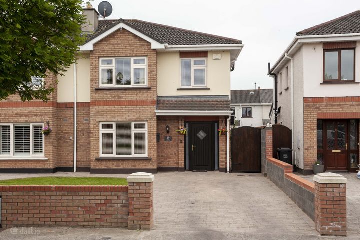19 The Crescent, Moyglare Hall, Maynooth, Kildare