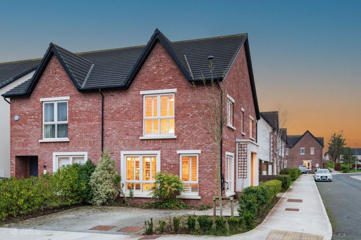 18 Whitethorn Crescent, Naas, Naas, Co. Kildare, W91DPF6