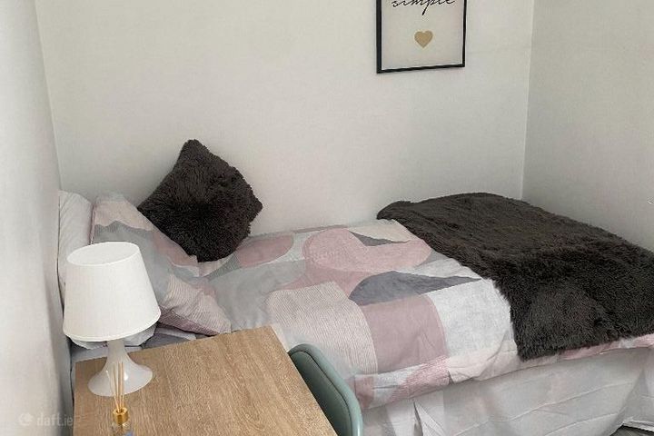 Mourne Road, Drimnagh, Dublin 12