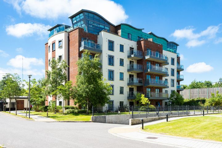 106 The Falcon, The Sanctuary, Jacob's Island, Blackrock, Co. Cork, T12FW35